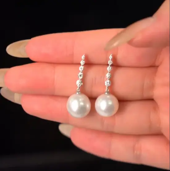 潔白光澤 • 鑽光流蘇