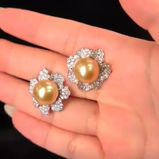 金光璀璨 • 尊貴非凡