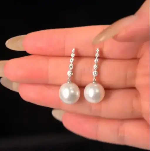 潔白光澤 • 鑽光流蘇